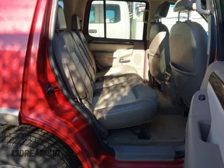 2002 Ford Explorer Eddie Bauer with VIN 1FMZU74W72ZB92918, listed as a IAAI auction lot 41777633 with 135,732 mi miles and . Bid and sale history available at DreamBid. Image 8.