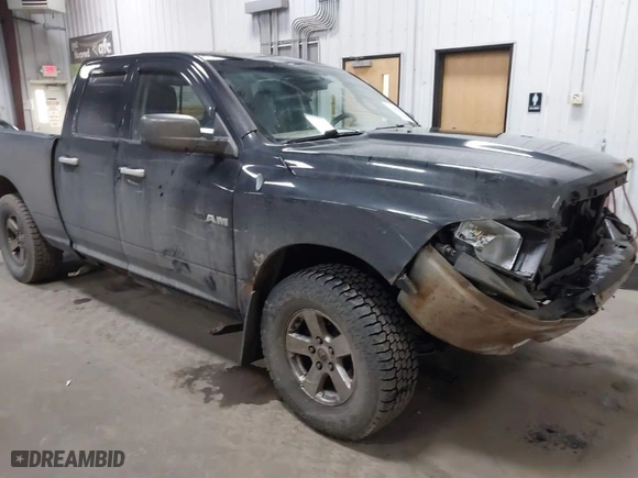 2009 Dodge Ram 1500 SLT with VIN 1D3HV18P39S760198, listed as a IAAI auction lot 41663358 with 197,330 mi miles. Bid and sale history available at carsss.com. Image 1.