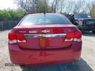 2014 Chevrolet Cruze 1LT with VIN 1G1PC5SB0E7440115, listed as a IAAI auction lot 42075724 with 115,813 mi miles and . Bid and sale history available at DreamBid. Image 17.