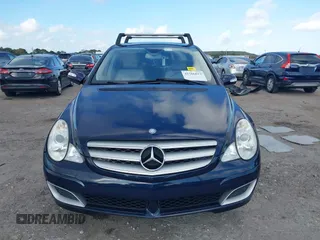 2006 Mercedes-Benz R-Class 3.5L with VIN 4JGCB65E16A026362, listed as a IAAI auction lot 41566013 with 110,626 mi miles. Bid and sale history available at carsss.com. Image 12.