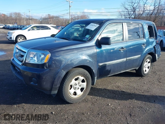 2011 Honda Pilot LX with VIN 5FNYF4H28BB089206, listed as a IAAI auction lot 41852945 with 62,116 mi miles. Bid and sale history available at carsss.com. Image 19.