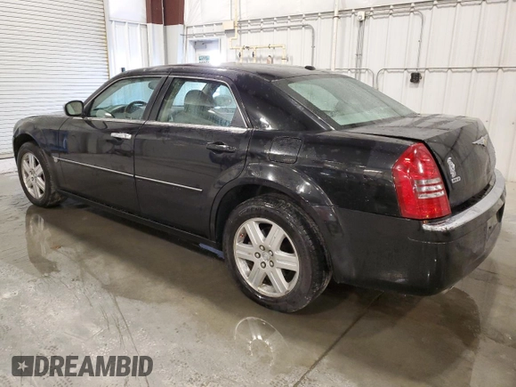2006 Chrysler 300 C with VIN 2C3LK63H06H346022, listed as a Copart auction lot 74613344 with 200,509 mi miles and Salvage Title. Bid and sale history available at carsss.com. Image 2.
