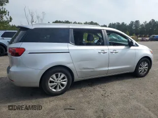 2017 Kia Sedona LX with VIN KNDMB5C19H6265263, listed as a Copart auction lot 53246695 with 121,770 mi miles and Clean Title. Bid and sale history available at carsss.com. Image 3.