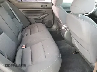2019 Nissan Altima S z VIN 1N4BL4BV7KC143678, wystawiony jako Copart lot #44629925 z przebiegiem 109 580 mil mil oraz Szkoda całkowita • Salvage title. Historia ofert i sprzedaży dostępna na DreamBid. Obrazek 10.