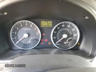2006 Hyundai Accent GLS z VIN KMHCN46C16U013795, wystawiony jako Copart lot #60937485 z przebiegiem 133 964 mil mil oraz Czysty tytuł • Clean title. Historia ofert i sprzedaży dostępna na DreamBid. Obrazek 9.