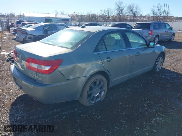 2008 Lincoln MKZ with VIN 3LNHM28T18R645104, listed as a IAAI auction lot 41637301 with 190,388 mi miles. Bid and sale history available at carsss.com. Image 4.