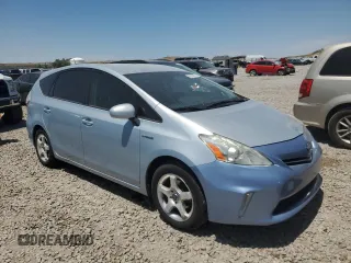 2014 Toyota Prius Two with VIN JTDZN3EU4EJ001269, listed as a Copart auction lot 62818745 with Not provided miles and Salvage title. Bid and sale history available at DreamBid. Image 4.