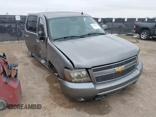 2007 Chevrolet Avalanche LTZ z VIN 3GNEC12J77G129472, wystawiony jako IAAI lot #41100413 z przebiegiem Nie podano mil oraz . Historia ofert i sprzedaży dostępna na DreamBid. Obrazek 1.