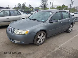 2006 Saturn ION z VIN 1G8AL58BX6Z128002, wystawiony jako IAAI lot #41844278 z przebiegiem 120 055 mil mil oraz . Historia ofert i sprzedaży dostępna na DreamBid. Obrazek 2.
