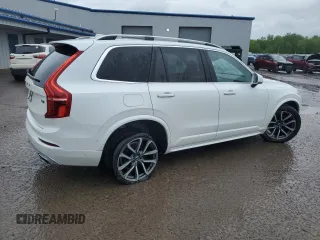 2019 Volvo XC90 Momentum z VIN YV4A22PK6K1509330, wystawiony jako Copart lot #58134415 z przebiegiem 53 330 mil mil oraz Szkoda całkowita • Salvage title. Historia ofert i sprzedaży dostępna na DreamBid. Obrazek 3.