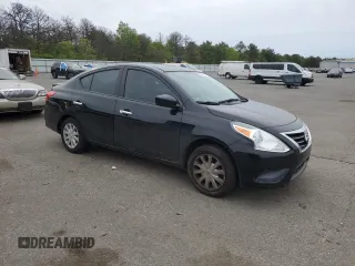 2016 Nissan Versa SV z VIN 3N1CN7AP1GL897445, wystawiony jako Copart lot #58663935 z przebiegiem 106 717 mil mil oraz Czysty tytuł • Clean title. Historia ofert i sprzedaży dostępna na DreamBid. Obrazek 4.