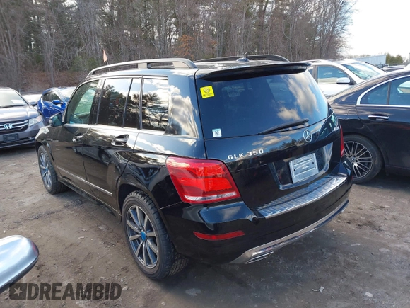 2015 Mercedes-Benz GLK with VIN WDCGG8JB2FG424783, listed as a IAAI auction lot 41752844 with 110,075 mi miles. Bid and sale history available at carsss.com. Image 3.