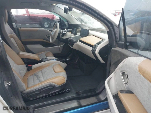 2014 BMW i3 with VIN WBY1Z4C55EV273629, listed as a IAAI auction lot 41337472 with NaN miles. Bid and sale history available at carsss.com. Image 5.