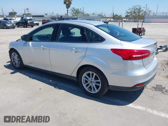 2017 Ford Focus SE с VIN 1FADP3F2XHL308915, выставлен на аукционе IAAI как лот 42673900 с пробегом 68 407 миль миль и . История ставок и продаж доступна на DreamBid. Изображение 3.