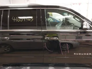 2017 Chevrolet Suburban Premier with VIN 1GNSKJKC3HR260195, listed as a IAAI auction lot 41609363 with 166,447 mi miles. Bid and sale history available at carsss.com. Image 14.