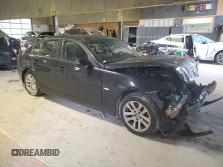 2006 BMW 3 Series 325i with VIN WBAVB17566NK39083, listed as a Copart auction lot 86689134 with Not Provided miles and Clean Title. Bid and sale history available at DreamBid. Image 4.
