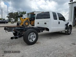 2008 Ford Super Duty F-250 SRW XL with VIN 1FTSX20R38EC13716, listed as a Copart auction lot 74068734 with Not Provided miles and Clean Title. Bid and sale history available at carsss.com. Image 3.