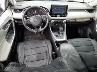 2020 Toyota RAV4 XLE with VIN 2T3P1RFV6LC083003, listed as a Copart auction lot 51905775 with 100,298 mi miles and Salvage Title. Bid and sale history available at DreamBid. Image 8.