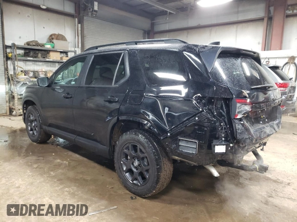 2025 Honda Pilot TrailSport with VIN 5FNYG1H64SB020320, listed as a Copart auction lot 46643125 with 12,517 mi miles and Salvage Title. Bid and sale history available at carsss.com. Image 2.