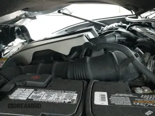 2019 Lexus ES 350 z VIN 58ABZ1B11KU039805, wystawiony jako IAAI lot #42710663 z przebiegiem 52 565 mil mil oraz . Historia ofert i sprzedaży dostępna na DreamBid. Obrazek 23.
