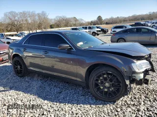 2016 Chrysler 300 Limited with VIN 2C3CCARG3GH208328, listed as a Copart auction lot 42081985 with 118,382 mi miles and Salvage Title. Bid and sale history available at DreamBid. Image 4.