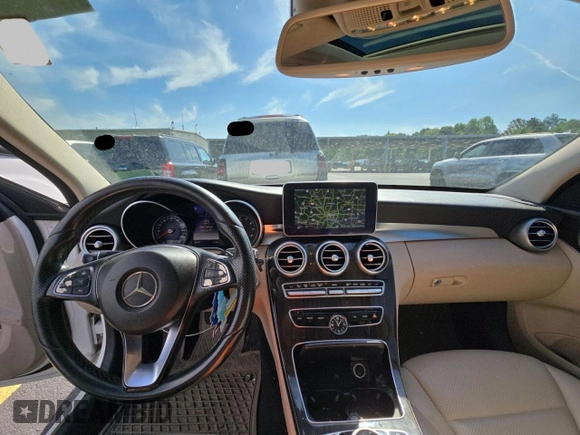 2015 Mercedes-Benz C-Class C 300 Luxury with VIN 55SWF4KB1FU017929, listed as a Copart auction lot 54109835 with 178,308 mi miles and Clean Title. Bid and sale history available at carsss.com. Image 9.