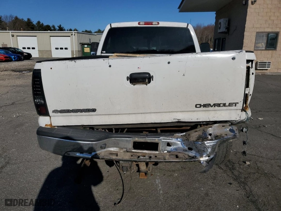 2004 Chevrolet Silverado 1500 Z71 with VIN 1GCEK14TX4Z178039, listed as a Copart auction lot 88461845 with 0 mi miles and Salvage Title. Bid and sale history available at carsss.com. Image 6.
