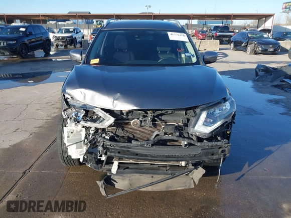 2019 Nissan Rogue SV with VIN KNMAT2MT3KP525060, listed as a IAAI auction lot 41770350 with 123,614 mi miles. Bid and sale history available at carsss.com. Image 13.