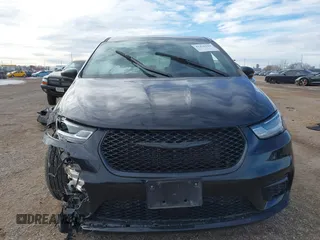 2022 Chrysler Pacifica Hybrid Limited with VIN 2C4RC1S76NR147838, listed as a IAAI auction lot 41436191 with 44,279 mi miles and . Bid and sale history available at DreamBid. Image 12.