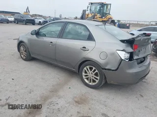 2012 Kia Forte EX with VIN KNAFU4A29C5592525, listed as a IAAI auction lot 41918436 with 190,213 mi miles. Bid and sale history available at carsss.com. Image 3.