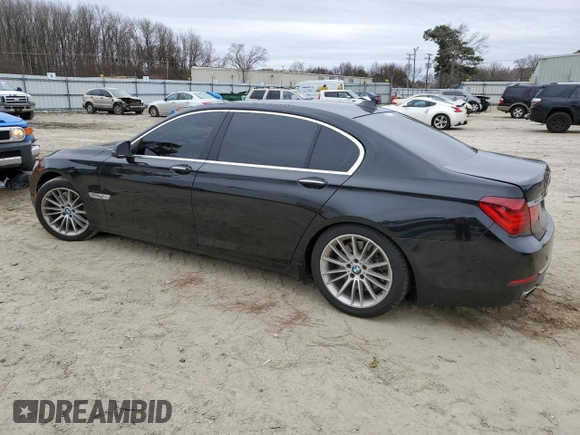 2015 BMW 7 Series 750Li with VIN WBAYE8C51FD781877, listed as a Copart auction lot 44023825 with 91,370 mi miles and Salvage Title. Bid and sale history available at carsss.com. Image 2.