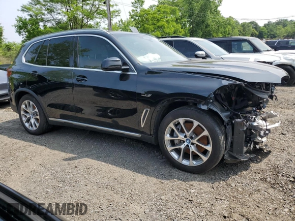 2023 BMW X5 xDrive45e z VIN 5UXTA6C09P9R00571, wystawiony jako Copart lot #61052995 z przebiegiem 9 702 mil mil oraz Szkoda całkowita • Salvage title. Historia ofert i sprzedaży dostępna na DreamBid. Obrazek 4.