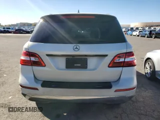 2015 Mercedes-Benz M ML 350 with VIN 4JGDA5JB1FA601587, listed as a Copart auction lot 46361785 with 140,942 mi miles and Salvage Title. Bid and sale history available at carsss.com. Image 6.