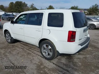 2014 Honda Pilot EX-L with VIN 5FNYF3H59EB003409, listed as a IAAI auction lot 41666126 with 170,658 mi miles. Bid and sale history available at carsss.com. Image 3.