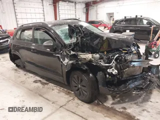 2024 Volkswagen Taos S с VIN 3VV5X7B28RM077686, выставлен на аукционе IAAI как лот 41372659 с пробегом 10 326 миль миль и . История ставок и продаж доступна на DreamBid. Изображение 1.