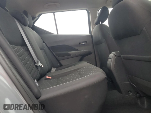 2021 Nissan Kicks SV with VIN 3N1CP5CV0ML470067, listed as a Copart auction lot 45164195 with 35,166 mi miles and Salvage Title. Bid and sale history available at DreamBid. Image 11.