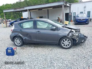 2014 Toyota Prius One with VIN JTDKDTB39E1070331, listed as a IAAI auction lot 42086348 with 219,028 mi miles and . Bid and sale history available at DreamBid. Image 13.