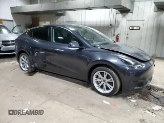 2024 Tesla Model Y Long Range with VIN 7SAYGDEE1RA254860, listed as a Copart auction lot 50750225 with 12,343 mi miles and Salvage Title. Bid and sale history available at DreamBid. Image 4.