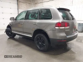 2008 Volkswagen Touareg V6 с VIN WVGBE77L18D028912, выставлен на аукционе IAAI как лот 41615381 с пробегом 182 982 миль миль и . История ставок и продаж доступна на DreamBid. Изображение 3.