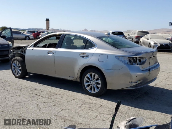 2015 Lexus ES 300h with VIN JTHBW1GG1F2083403, listed as a Copart auction lot 62419385 with 126,908 mi miles and Salvage title. Bid and sale history available at DreamBid. Image 2.