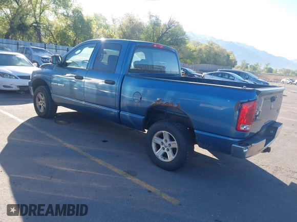 2006 Dodge 1500 ST with VIN 1D7HU18N56J153379, listed as a IAAI auction lot 42147708 with 185,206 mi miles. Bid and sale history available at carsss.com. Image 3.