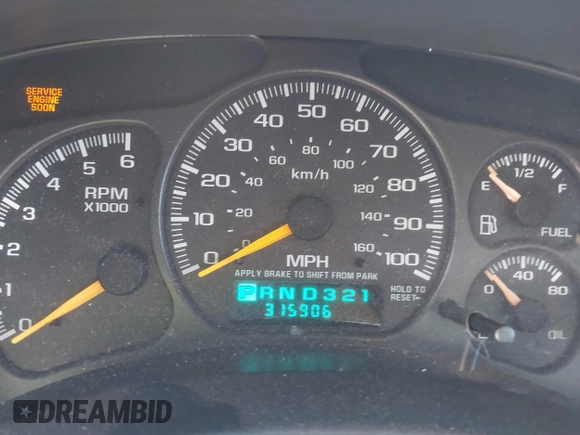 2000 GMC New Sierra 1500 SL with VIN 2GTEC19V2Y1392769, listed as a IAAI auction lot 41748036 with 315,906 mi miles. Bid and sale history available at carsss.com. Image 15.