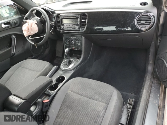 2013 Volkswagen Beetle Entry with VIN 3VWFP7AT5DM654189, listed as a Copart auction lot 49530875 with 124,901 mi miles and Salvage Title. Bid and sale history available at DreamBid. Image 8.