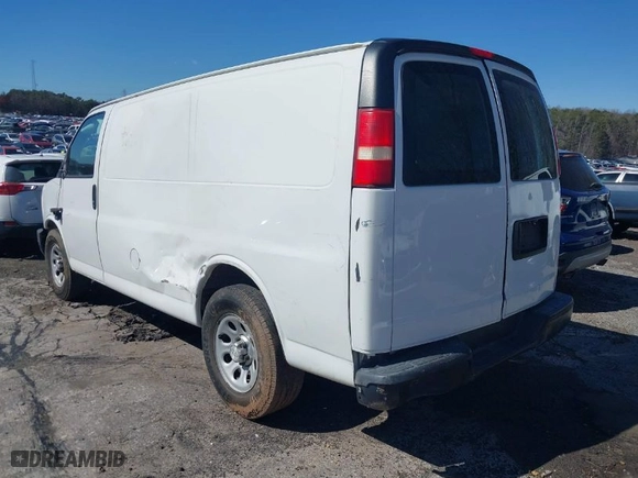 2014 Chevrolet Express Cargo Van with VIN 1GCSGAFX6E1196185, listed as a IAAI auction lot 41710727 with 178,167 mi miles. Bid and sale history available at carsss.com. Image 3.