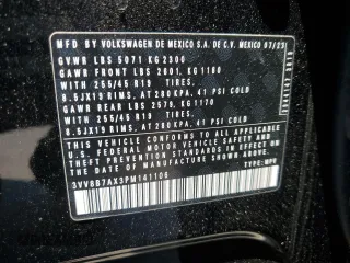 2023 Volkswagen Tiguan SE R-Line Black with VIN 3VV8B7AX3PM141106, listed as a Copart auction lot 62381835 with 18,153 mi miles and Salvage title. Bid and sale history available at DreamBid. Image 13.