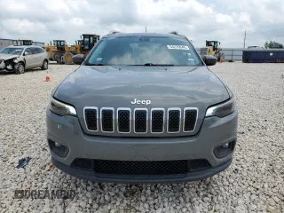 2020 Jeep Cherokee Latitude Plus with VIN 1C4PJLLB2LD641884, listed as a Copart auction lot 54235945 with 79,046 mi miles and Clean title. Bid and sale history available at DreamBid. Image 5.