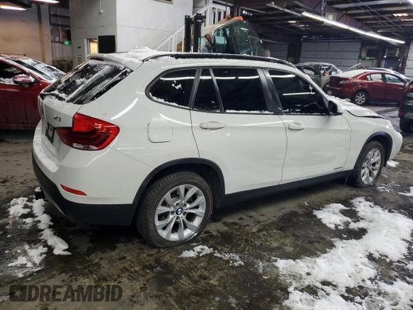 2014 BMW X1 xDrive28i with VIN WBAVL1C51EVY12411, listed as a Copart auction lot 44966055 with 76,462 mi miles and Salvage Title. Bid and sale history available at carsss.com. Image 3.