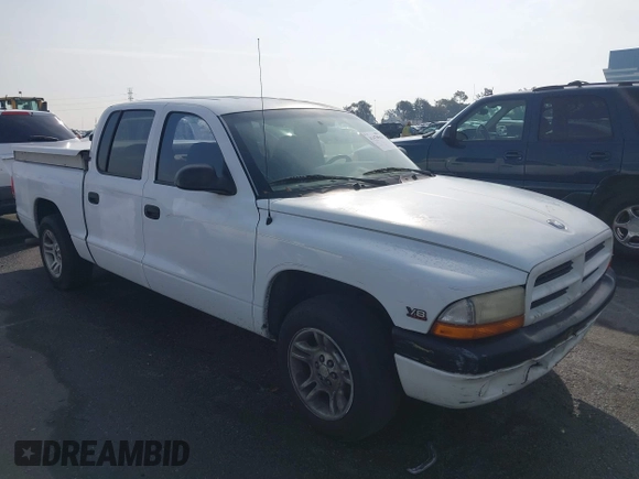 2000 Dodge Dakota Sport with VIN 1B7GL2AN8YS654014, listed as a IAAI auction lot 41470554 with 181,931 mi miles. Bid and sale history available at carsss.com. Image 13.