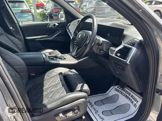 2024 BMW X5 sDrive40i с VIN 5UX13EU00R9T26004, выставлен на аукционе Copart как лот 66478545 с пробегом 54 182 миль миль и Чистый • Clean title. История ставок и продаж доступна на DreamBid. Изображение 5.