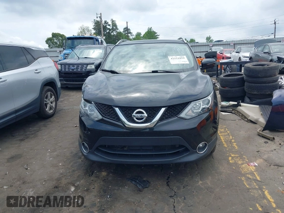 2017 Nissan Rogue S z VIN JN1BJ1CP9HW019565, wystawiony jako IAAI lot #42121059 z przebiegiem 106 056 mil mil oraz . Historia ofert i sprzedaży dostępna na DreamBid. Obrazek 12.